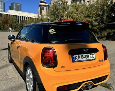 Желтый Мини Купер, объемом двигателя 2 л и пробегом 82 тыс. км за 14500 $, фото 3 на Automoto.ua