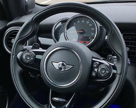 Желтый Мини Купер, объемом двигателя 2 л и пробегом 150 тыс. км за 13500 $, фото 36 на Automoto.ua