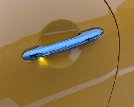 Желтый Мини Купер, объемом двигателя 2 л и пробегом 150 тыс. км за 13500 $, фото 22 на Automoto.ua