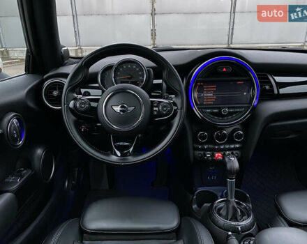 Желтый Мини Купер, объемом двигателя 2 л и пробегом 150 тыс. км за 13500 $, фото 28 на Automoto.ua