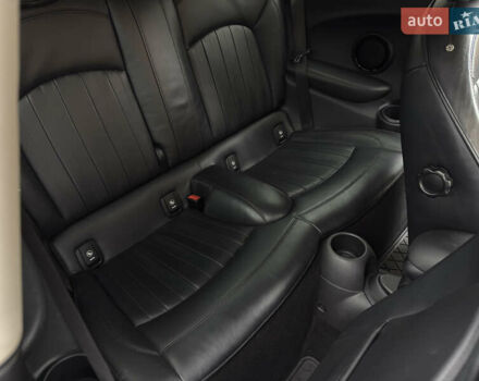 Желтый Мини Купер, объемом двигателя 1.5 л и пробегом 109 тыс. км за 15499 $, фото 27 на Automoto.ua