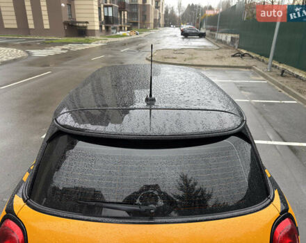 Желтый Мини Купер, объемом двигателя 1.5 л и пробегом 109 тыс. км за 15499 $, фото 11 на Automoto.ua