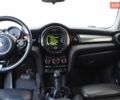 Жовтий Міні Cooper, об'ємом двигуна 1.5 л та пробігом 109 тис. км за 16500 $, фото 5 на Automoto.ua