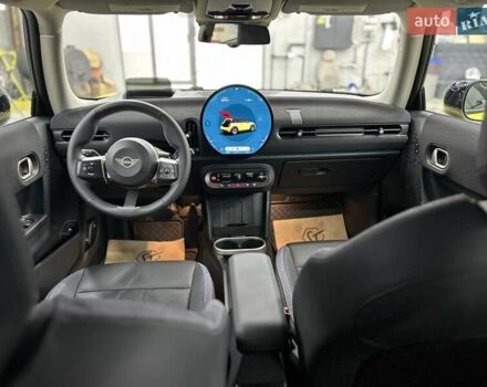 Желтый Мини Купер, объемом двигателя 2 л и пробегом 1 тыс. км за 38500 $, фото 19 на Automoto.ua