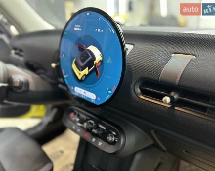 Желтый Мини Купер, объемом двигателя 2 л и пробегом 1 тыс. км за 38500 $, фото 22 на Automoto.ua