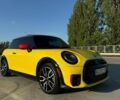 Жовтий Міні Cooper, об'ємом двигуна 2 л та пробігом 18 тис. км за 33500 $, фото 10 на Automoto.ua