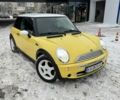 Желтый Мини Купер, объемом двигателя 1.6 л и пробегом 2 тыс. км за 4800 $, фото 1 на Automoto.ua