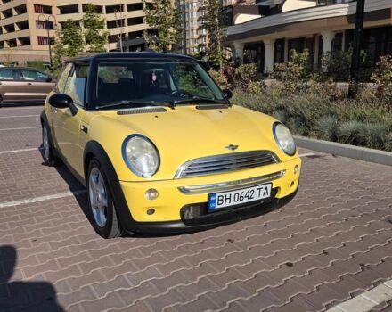 Жовтий Міні Cooper, об'ємом двигуна 1.6 л та пробігом 184 тис. км за 4900 $, фото 1 на Automoto.ua