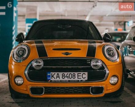 Жовтий Міні Cooper, об'ємом двигуна 2 л та пробігом 82 тис. км за 14500 $, фото 1 на Automoto.ua