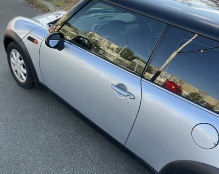 Сірий Міні Cooper, об'ємом двигуна 1.6 л та пробігом 218 тис. км за 5002 $, фото 1 на Automoto.ua