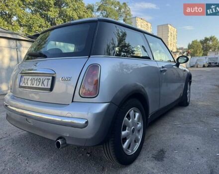 Сірий Міні Cooper, об'ємом двигуна 1.6 л та пробігом 285 тис. км за 3999 $, фото 15 на Automoto.ua