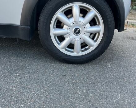 Сірий Міні Cooper, об'ємом двигуна 1.6 л та пробігом 218 тис. км за 5002 $, фото 6 на Automoto.ua