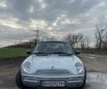 Серый Мини Купер, объемом двигателя 1.6 л и пробегом 137 тыс. км за 4900 $, фото 1 на Automoto.ua