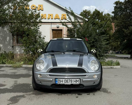 Серый Мини Купер, объемом двигателя 1.6 л и пробегом 172 тыс. км за 5500 $, фото 10 на Automoto.ua