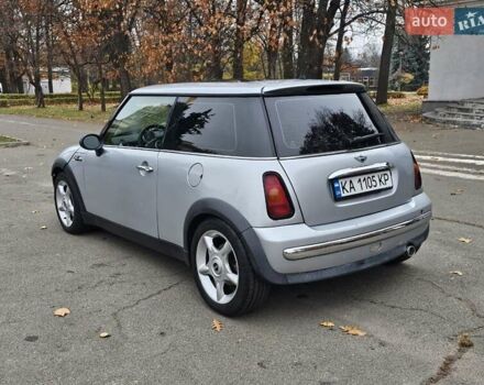 Сірий Міні Cooper, об'ємом двигуна 1.6 л та пробігом 275 тис. км за 3000 $, фото 7 на Automoto.ua