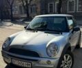 Сірий Міні Cooper, об'ємом двигуна 1.6 л та пробігом 280 тис. км за 3300 $, фото 1 на Automoto.ua