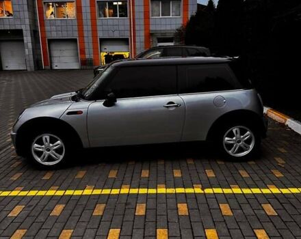 Сірий Міні Cooper, об'ємом двигуна 1.6 л та пробігом 156 тис. км за 5500 $, фото 2 на Automoto.ua