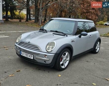 Серый Мини Купер, объемом двигателя 1.6 л и пробегом 275 тыс. км за 3500 $, фото 10 на Automoto.ua