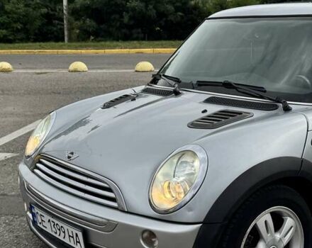 Серый Мини Купер, объемом двигателя 1.6 л и пробегом 213 тыс. км за 5500 $, фото 8 на Automoto.ua