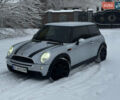 Серый Мини Купер, объемом двигателя 1.6 л и пробегом 230 тыс. км за 4200 $, фото 1 на Automoto.ua