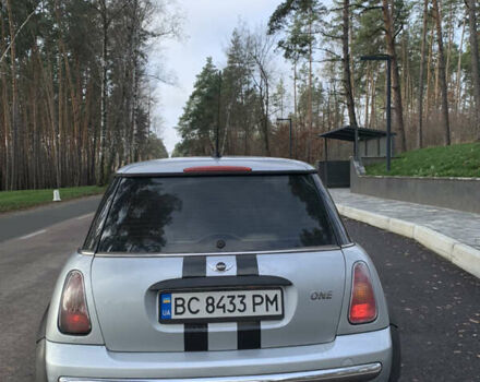 Сірий Міні Cooper, об'ємом двигуна 1.6 л та пробігом 230 тис. км за 3900 $, фото 4 на Automoto.ua