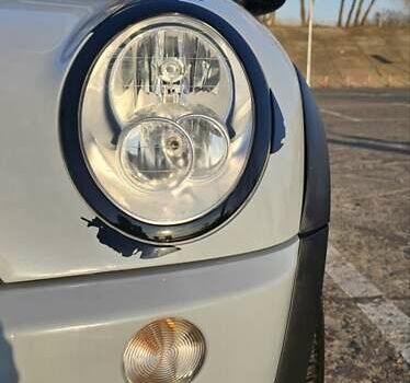 Серый Мини Купер, объемом двигателя 1.6 л и пробегом 237 тыс. км за 7500 $, фото 16 на Automoto.ua