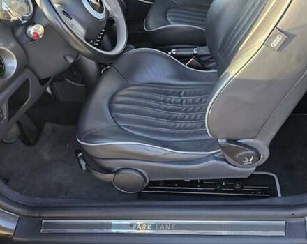 Серый Мини Купер, объемом двигателя 1.6 л и пробегом 237 тыс. км за 7500 $, фото 23 на Automoto.ua