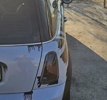 Серый Мини Купер, объемом двигателя 1.6 л и пробегом 237 тыс. км за 7500 $, фото 13 на Automoto.ua