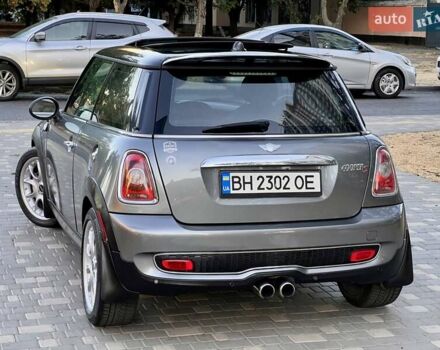 Сірий Міні Cooper, об'ємом двигуна 1.6 л та пробігом 220 тис. км за 6800 $, фото 41 на Automoto.ua