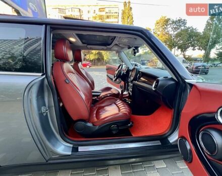 Сірий Міні Cooper, об'ємом двигуна 1.6 л та пробігом 220 тис. км за 6800 $, фото 36 на Automoto.ua
