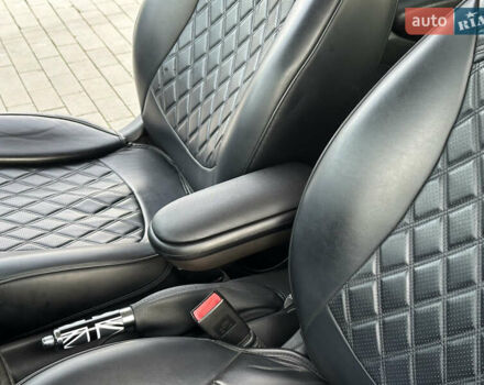 Сірий Міні Cooper, об'ємом двигуна 1.6 л та пробігом 100 тис. км за 9900 $, фото 49 на Automoto.ua