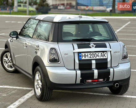 Сірий Міні Cooper, об'ємом двигуна 1.6 л та пробігом 100 тис. км за 9900 $, фото 20 на Automoto.ua