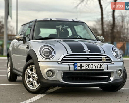 Сірий Міні Cooper, об'ємом двигуна 1.6 л та пробігом 100 тис. км за 9900 $, фото 1 на Automoto.ua