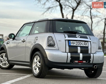 Сірий Міні Cooper, об'ємом двигуна 1.6 л та пробігом 100 тис. км за 9900 $, фото 21 на Automoto.ua