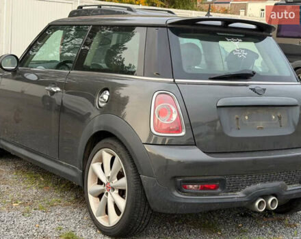 Сірий Міні Cooper, об'ємом двигуна 0 л та пробігом 260 тис. км за 3500 $, фото 1 на Automoto.ua