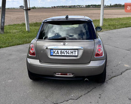 Сірий Міні Cooper, об'ємом двигуна 1.6 л та пробігом 143 тис. км за 8500 $, фото 10 на Automoto.ua