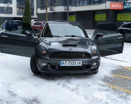 Серый Мини Купер, объемом двигателя 1.6 л и пробегом 169 тыс. км за 8888 $, фото 2 на Automoto.ua