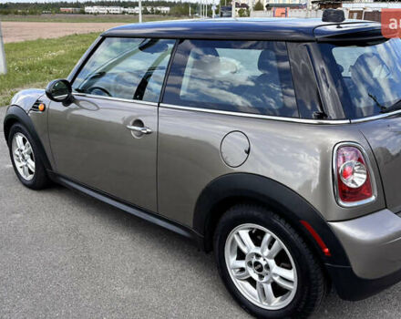 Сірий Міні Cooper, об'ємом двигуна 1.6 л та пробігом 143 тис. км за 8500 $, фото 15 на Automoto.ua