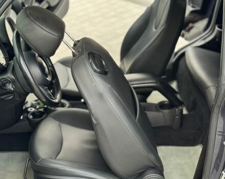 Сірий Міні Cooper, об'ємом двигуна 1.6 л та пробігом 210 тис. км за 7100 $, фото 16 на Automoto.ua