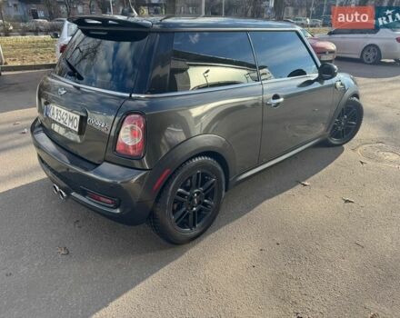 Сірий Міні Cooper, об'ємом двигуна 1.6 л та пробігом 247 тис. км за 8299 $, фото 5 на Automoto.ua