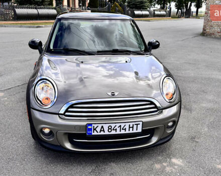Сірий Міні Cooper, об'ємом двигуна 1.6 л та пробігом 143 тис. км за 8500 $, фото 8 на Automoto.ua