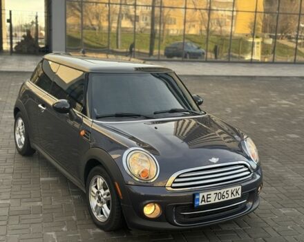 Сірий Міні Cooper, об'ємом двигуна 1.6 л та пробігом 176 тис. км за 7500 $, фото 3 на Automoto.ua