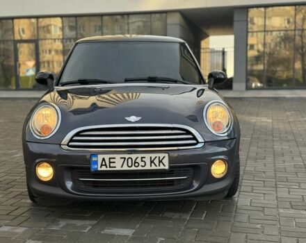 Сірий Міні Cooper, об'ємом двигуна 1.6 л та пробігом 176 тис. км за 7500 $, фото 1 на Automoto.ua