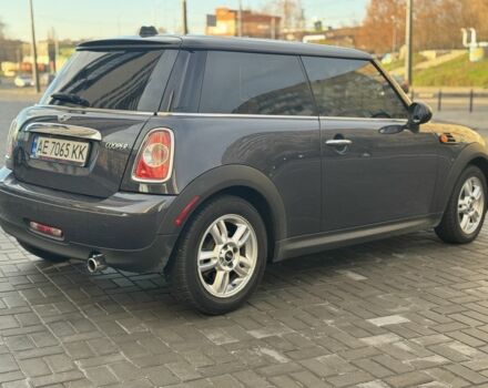 Сірий Міні Cooper, об'ємом двигуна 1.6 л та пробігом 176 тис. км за 7500 $, фото 7 на Automoto.ua