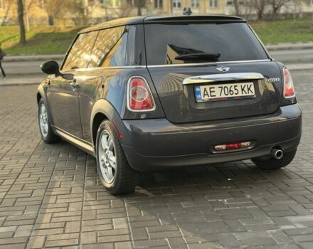 Сірий Міні Cooper, об'ємом двигуна 1.6 л та пробігом 176 тис. км за 7500 $, фото 5 на Automoto.ua
