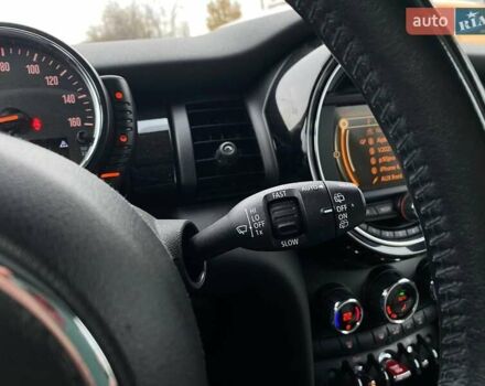 Сірий Міні Cooper, об'ємом двигуна 1.5 л та пробігом 85 тис. км за 11990 $, фото 24 на Automoto.ua