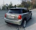 Сірий Міні Cooper, об'ємом двигуна 0.15 л та пробігом 159 тис. км за 9499 $, фото 11 на Automoto.ua