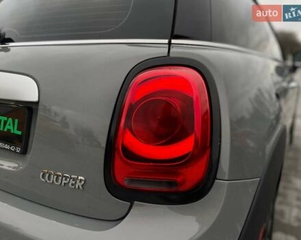 Сірий Міні Cooper, об'ємом двигуна 1.5 л та пробігом 85 тис. км за 11990 $, фото 11 на Automoto.ua
