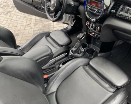 Серый Мини Купер, объемом двигателя 2 л и пробегом 167 тыс. км за 10999 $, фото 10 на Automoto.ua