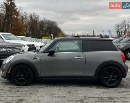 Сірий Міні Cooper, об'ємом двигуна 1.5 л та пробігом 85 тис. км за 11990 $, фото 8 на Automoto.ua